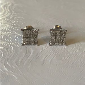 White Gold Diamond Stud Earrings